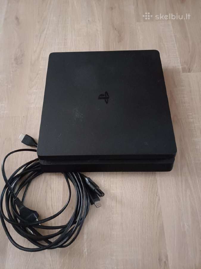 Neveikianti Ps4 Slim konsolė - Skelbiu.lt