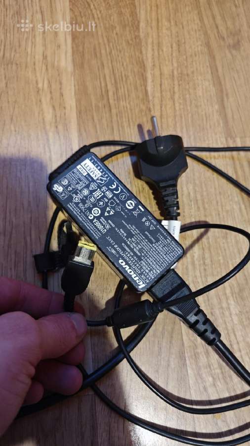 Laptopo pakrovejas ikroviklis Lenovo originalus
