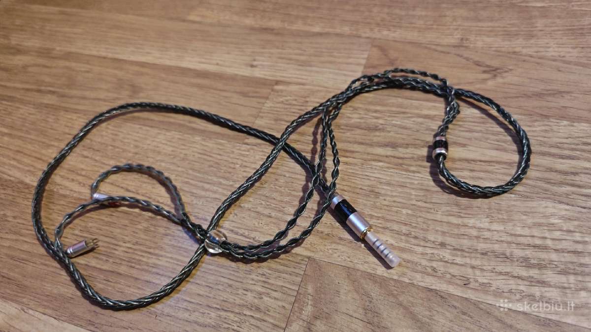 Kabeliai 2pin - 4.4mm ir 2x 3.5mm - 6.3mm arba Xlr