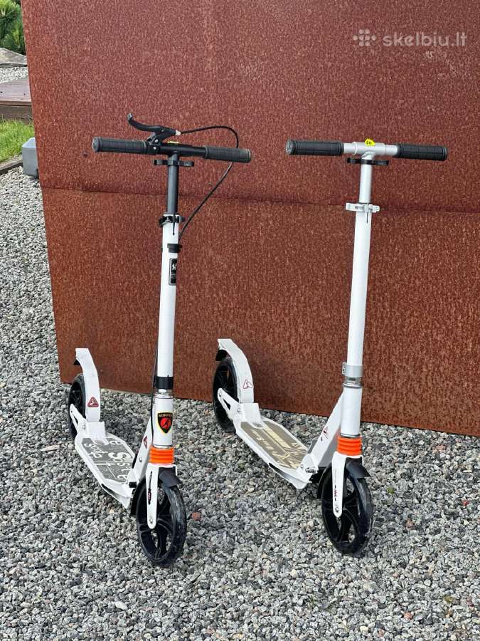 Paspirtukas Scooter Urbanturime balti ir juodi - nuotraukos Nr. 2