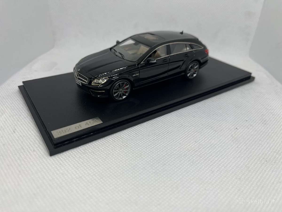 Kolekciniai modeliukai-mercedes Benz Cls C218