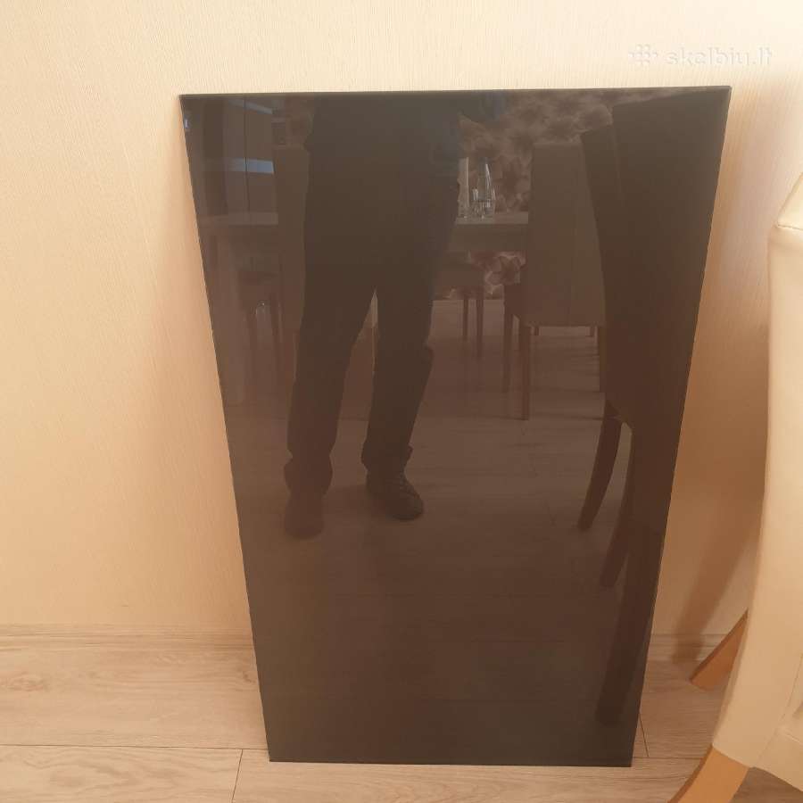 Parduodu grudinta tonuota stikla