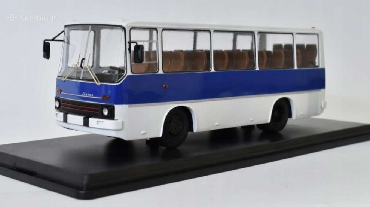 Ikarus 211