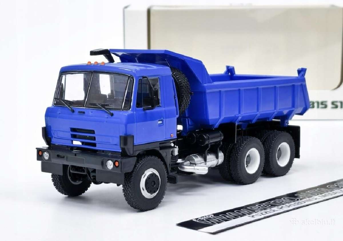 Tatra 815