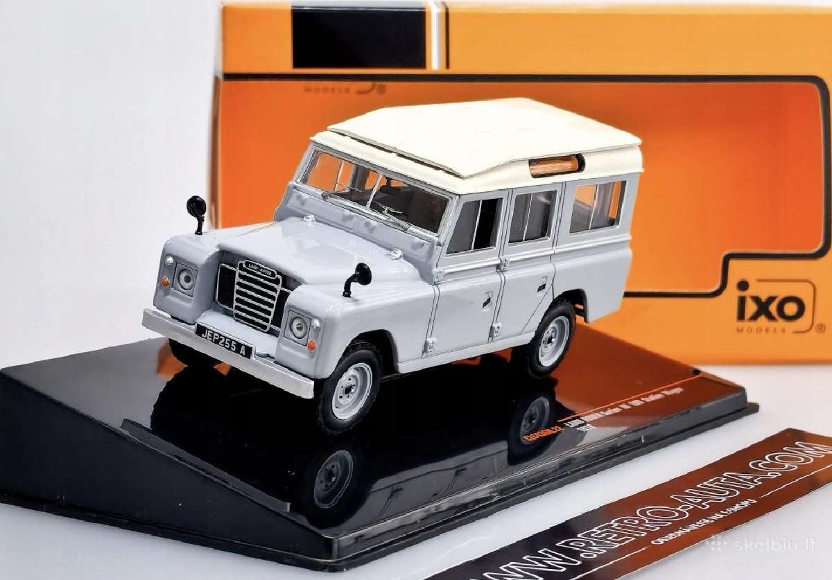 Land Rover III 109