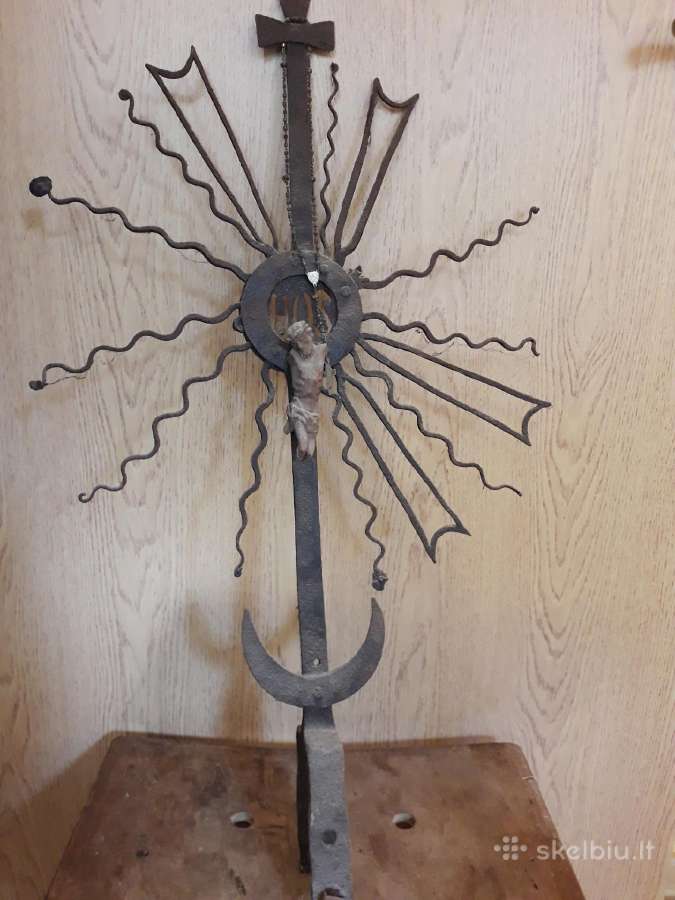 Sena graži saulutė. Kaina 80 Eur. Vilnius .