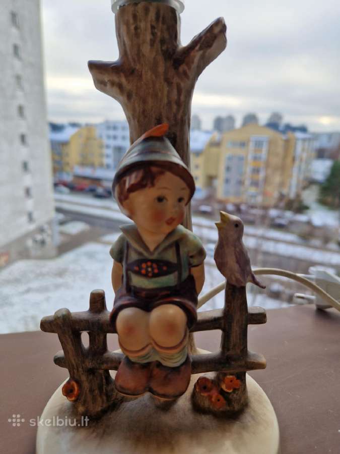 Goebel lempa - nuotraukos Nr. 2