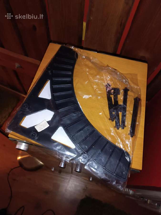 Audio kasečių stovai - nuotraukos Nr. 3