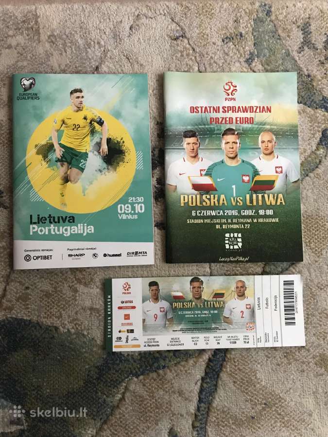 Futbolo klubų bei rinktinių programų kolekcija - nuotraukos Nr. 12