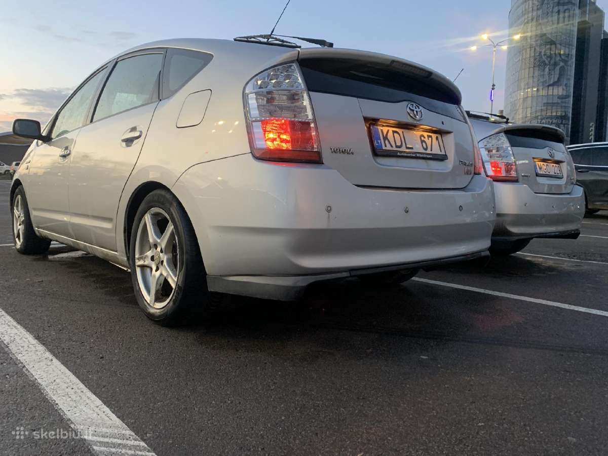 Toyota Prius Auris Kaunas Bolt pavežėjui, delivery - nuotraukos Nr. 17