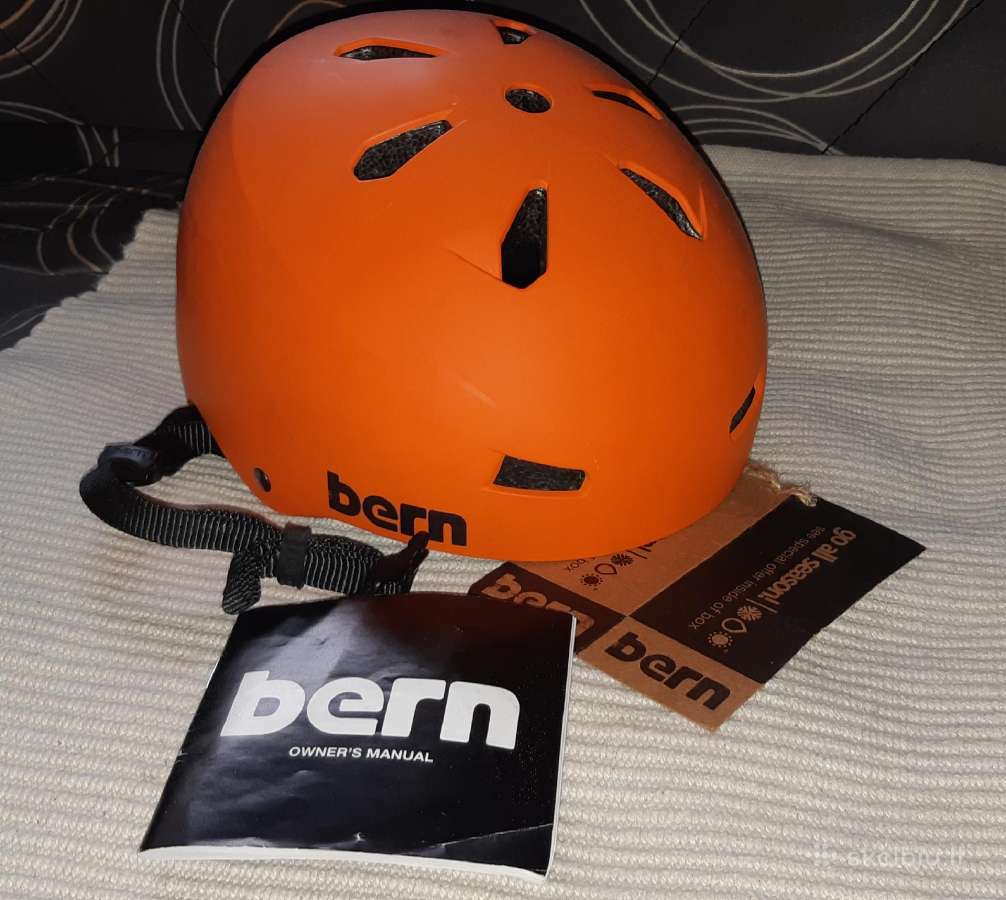 Naujas dviratininko šalmas - Bern