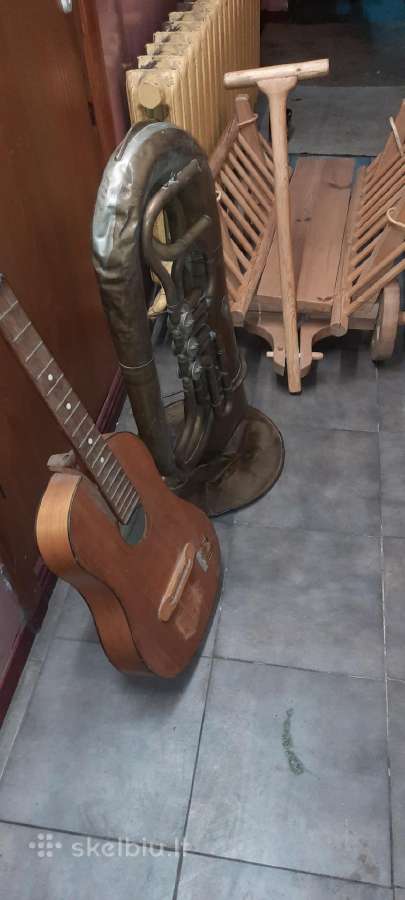 Triūba Gitara triūba - Skelbiu.lt