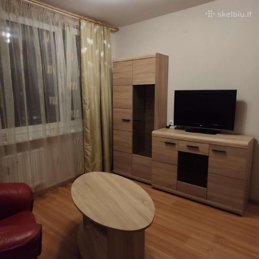 Savininkas išnuomoja 1 kambario butą centre