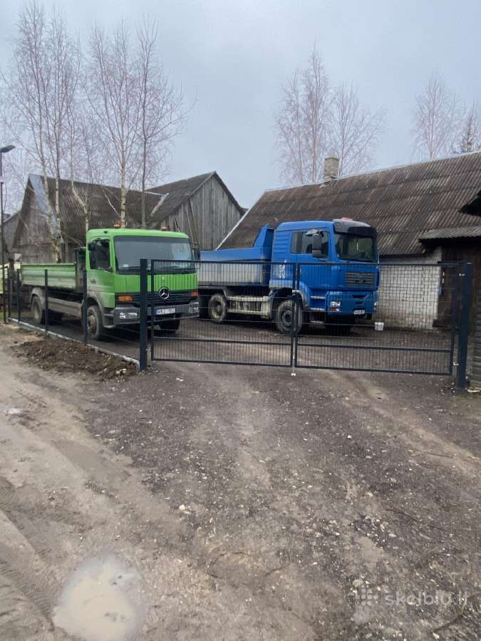 Žvyras,smelis,skalda,atsijos,žvirgždas.