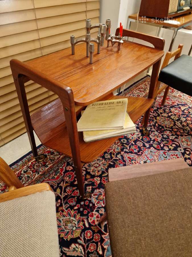 Vintažinis mid century tikmedžio staliukas - nuotraukos Nr. 4