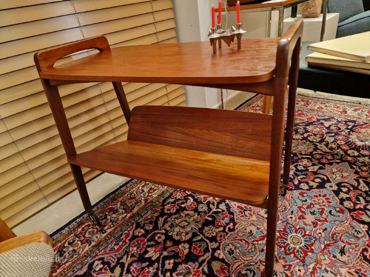 Vintažinis mid century tikmedžio staliukas - nuotraukos Nr. 5
