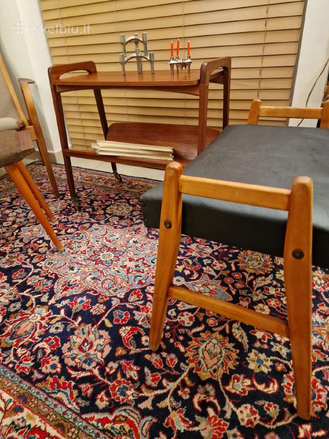 Vintažinis mid century tikmedžio staliukas - nuotraukos Nr. 10
