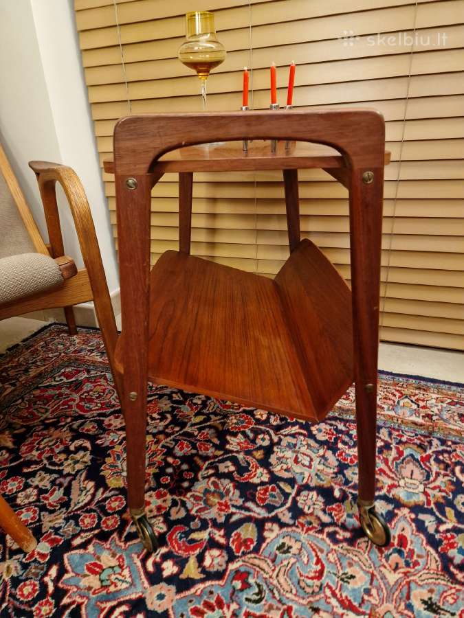 Vintažinis mid century tikmedžio staliukas - nuotraukos Nr. 17