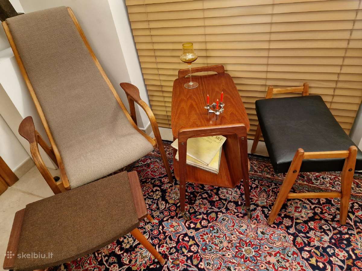 Vintažinis mid century tikmedžio staliukas - nuotraukos Nr. 20