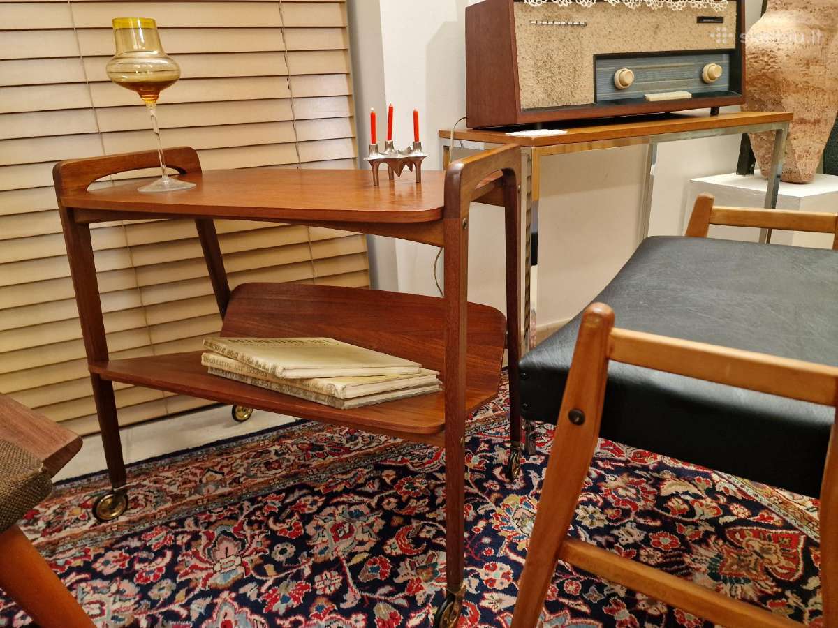 Vintažinis mid century tikmedžio staliukas - nuotraukos Nr. 21