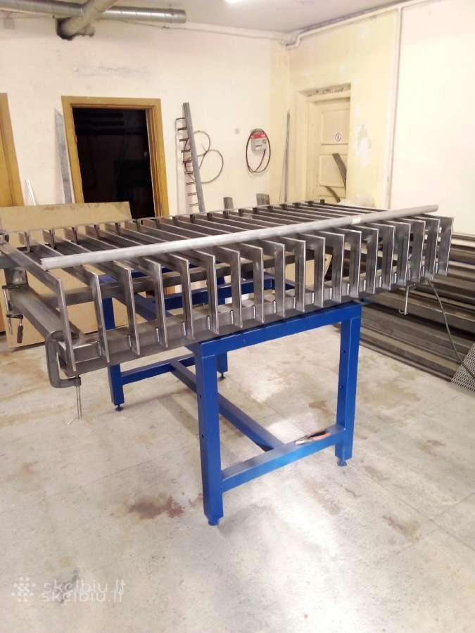 Perforuota sienele,metaliniai darbastaliai baldai - nuotraukos Nr. 23