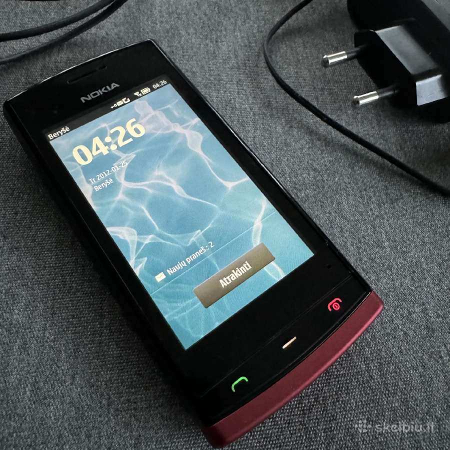 Nokia 500