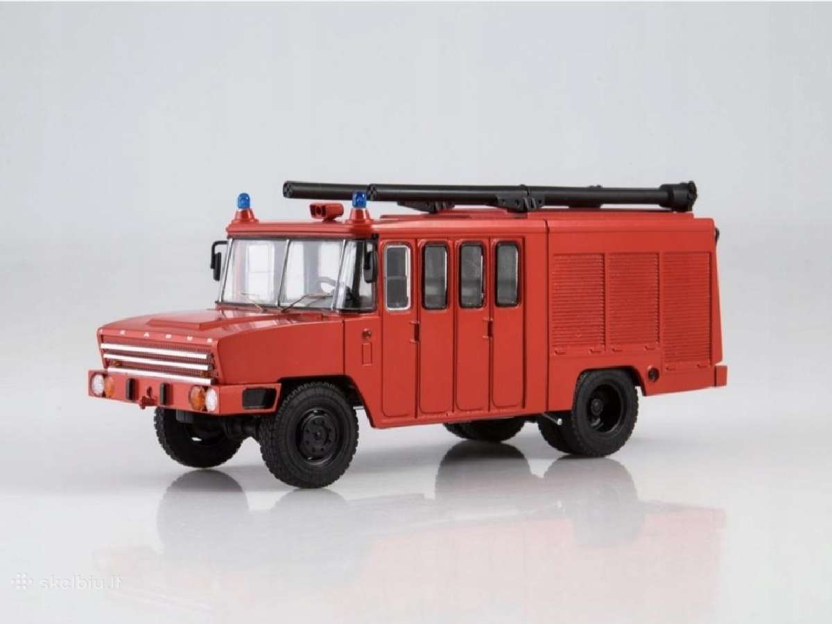 Ikarus 526