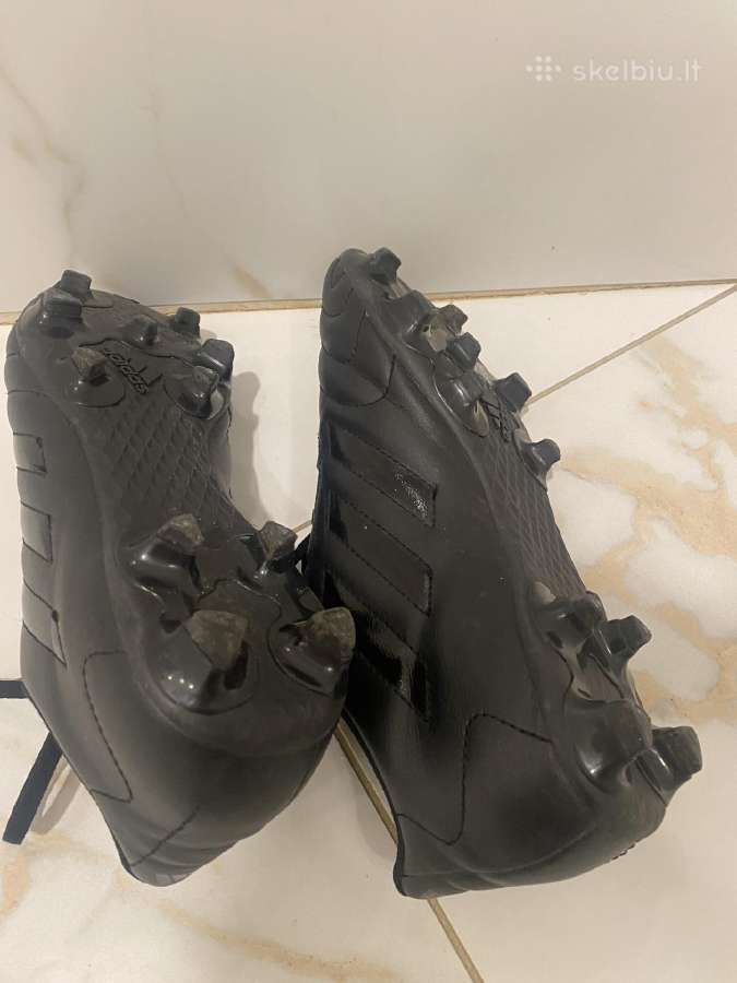 Futbolo bateliai Adidas 39,5 dydis - nuotraukos Nr. 2