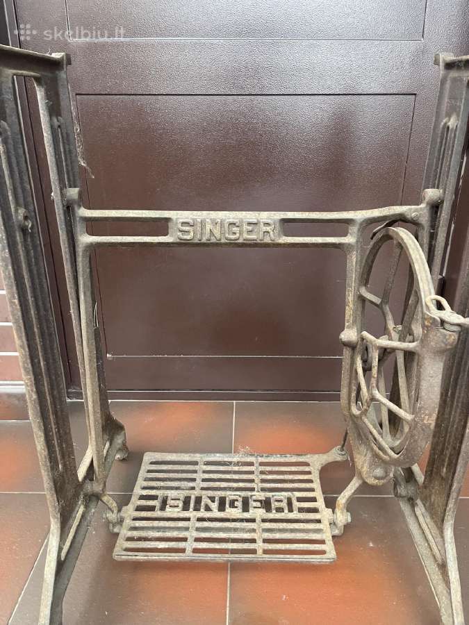 Singer stalas