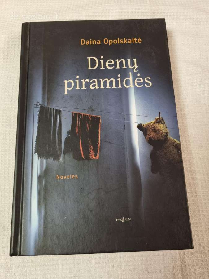 Dienų piramidės