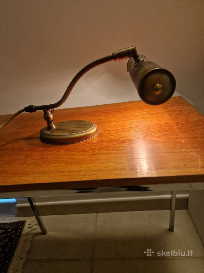 Vintažinis mid century žalvarinis stalo šviestuvas - nuotraukos Nr. 2