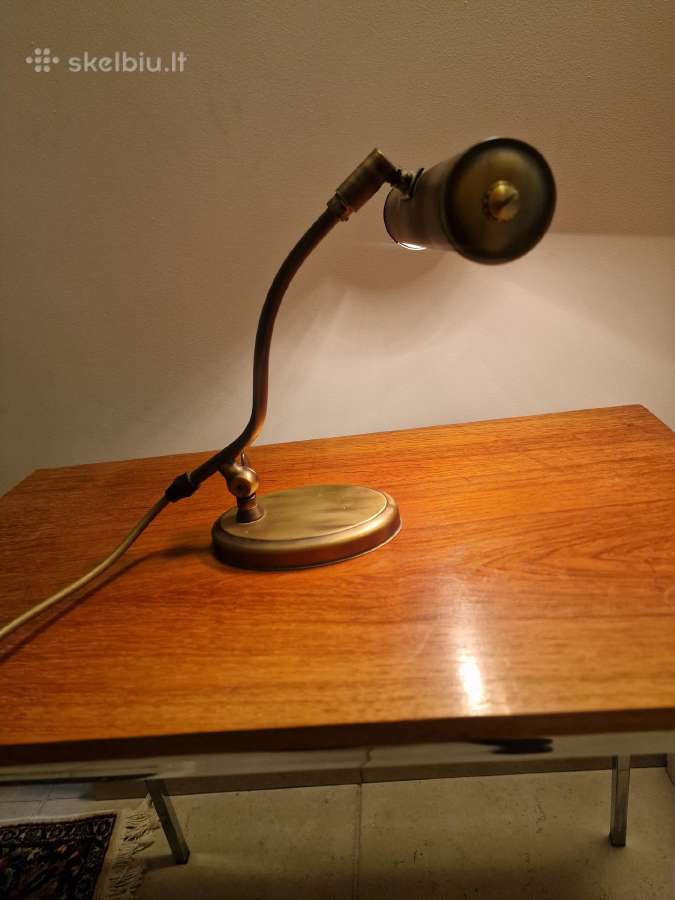 Vintažinis mid century žalvarinis stalo šviestuvas - nuotraukos Nr. 3