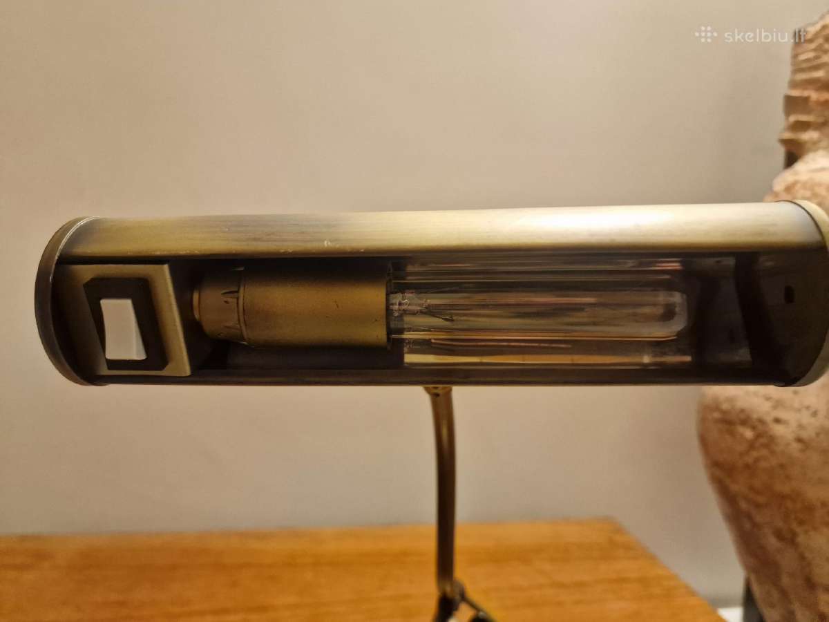 Vintažinis mid century žalvarinis stalo šviestuvas - nuotraukos Nr. 10