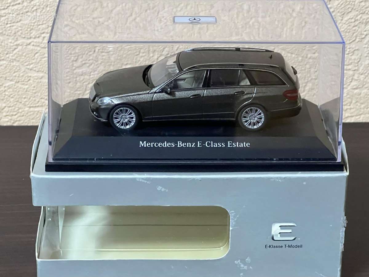 Mercedes-benz E Estate 1:43 - nuotraukos Nr. 9
