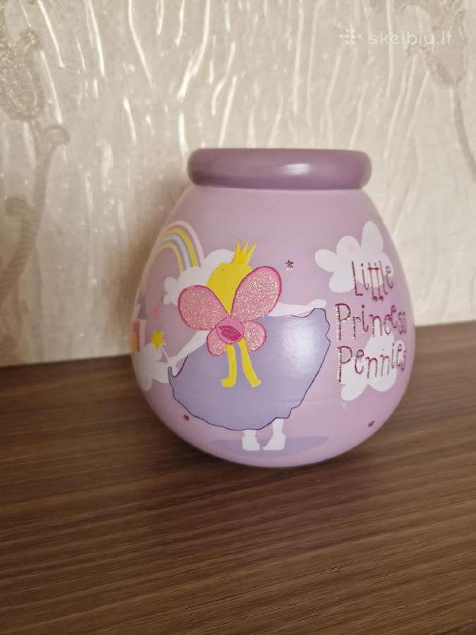 Puiki nauja taupyklė