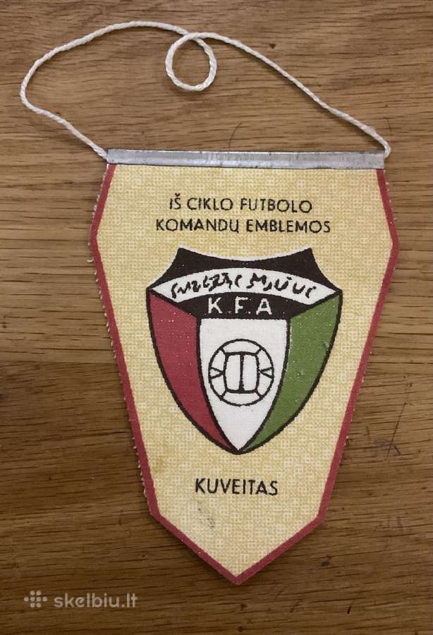 Gairelės Iš Ciklo Europos Futbolo Komandų Emblemos - nuotraukos Nr. 6