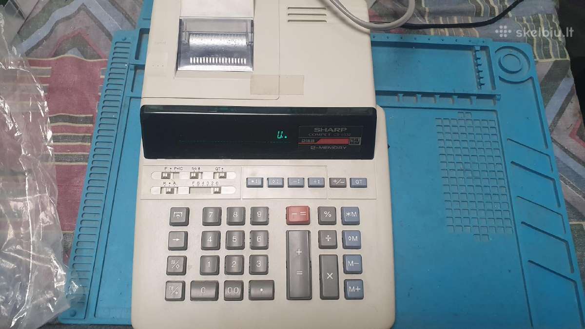 Vintažinis kalkuliatorius Sharp