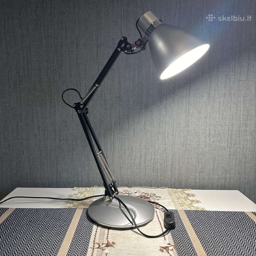 Rašomojo stalo lempa stalinis šviestuvas