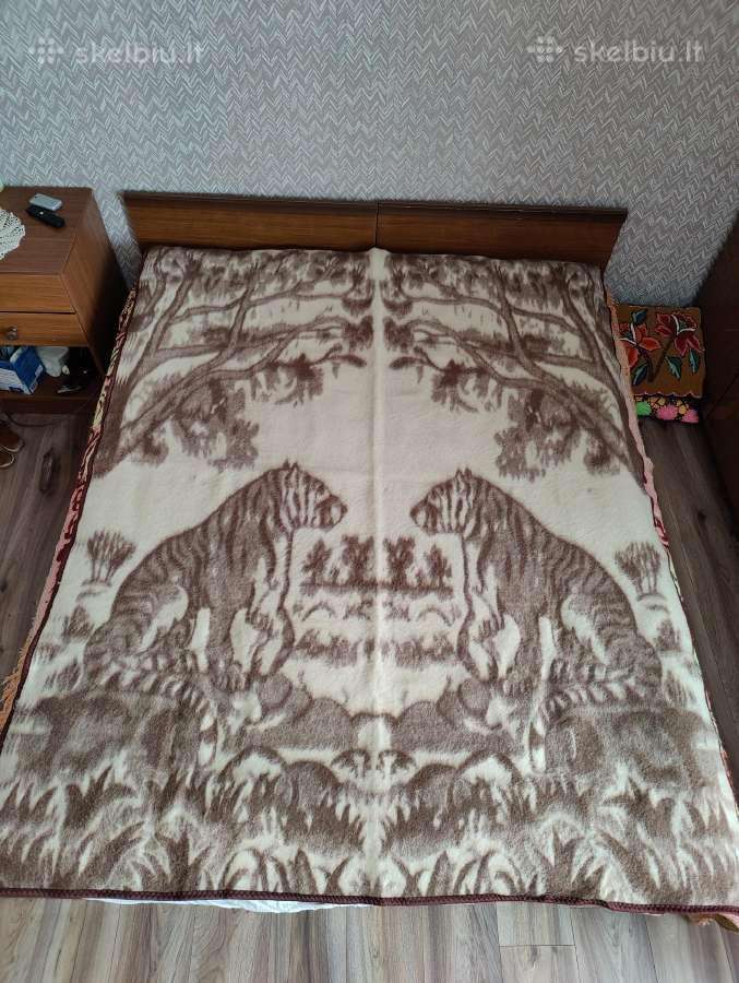 Vilnoniai lovos pledai