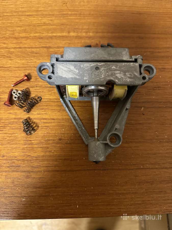 Lenco L75 variklis