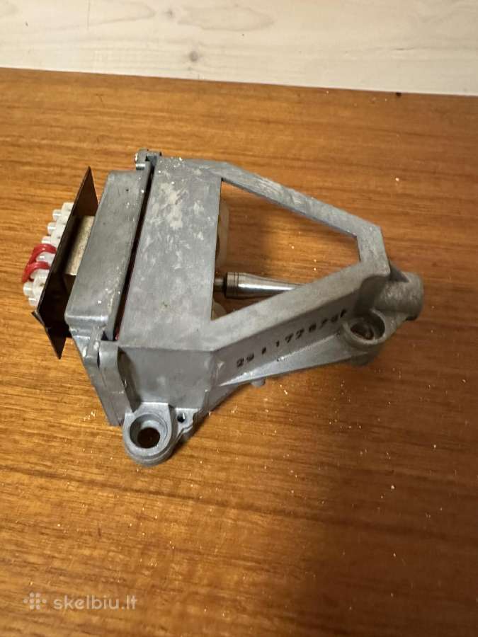 Lenco L75 variklis - nuotraukos Nr. 3