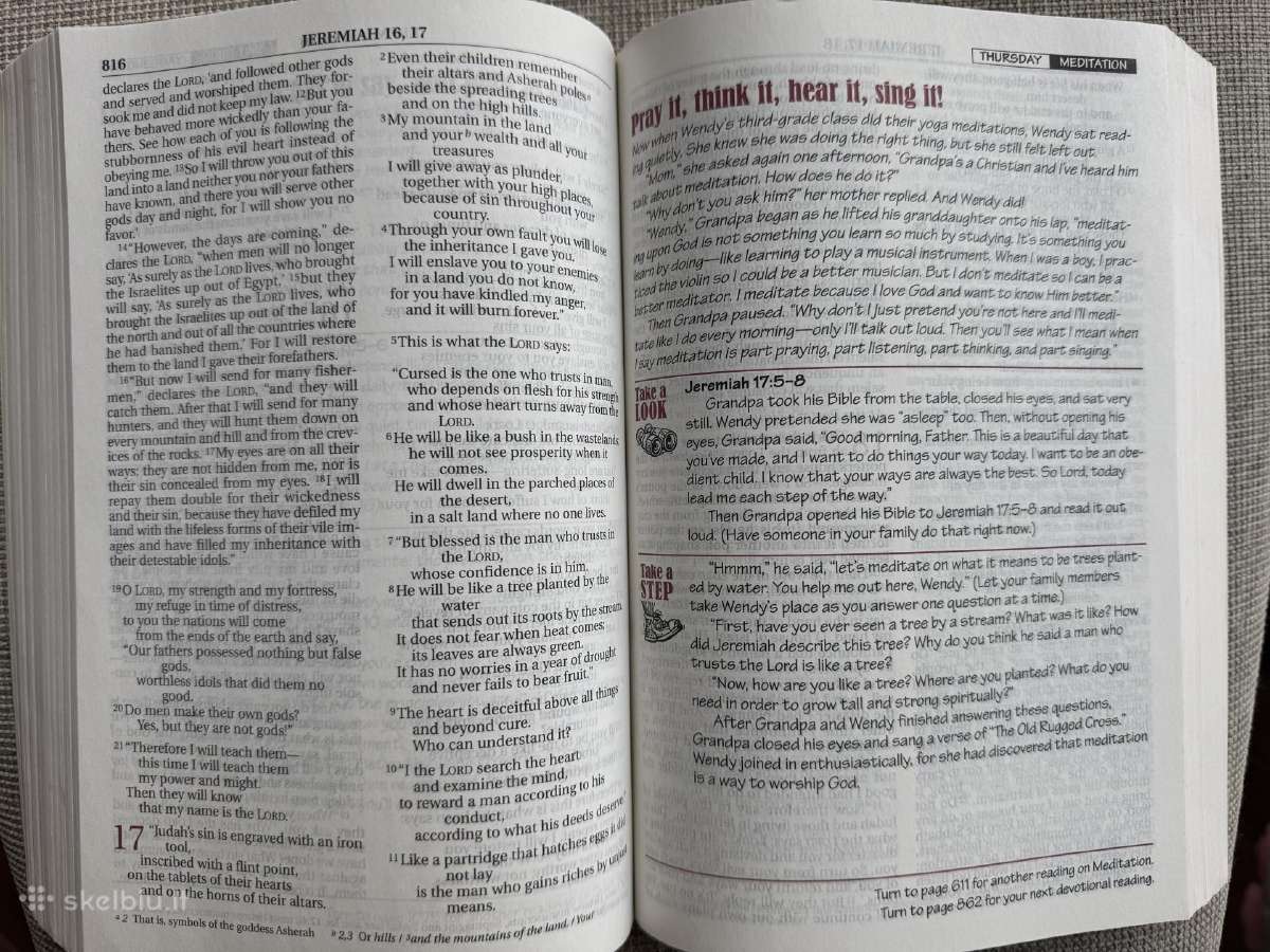 Šeimininė Biblija Family Walk Devotional Bible - nuotraukos Nr. 3