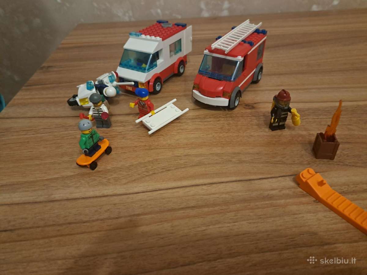 Lego 60023 greitoji,policijos motociklas, gaisrinė - nuotraukos Nr. 4