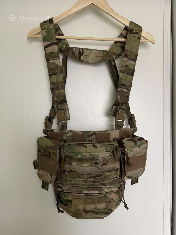 Warrior Assault Systems chest rig'as