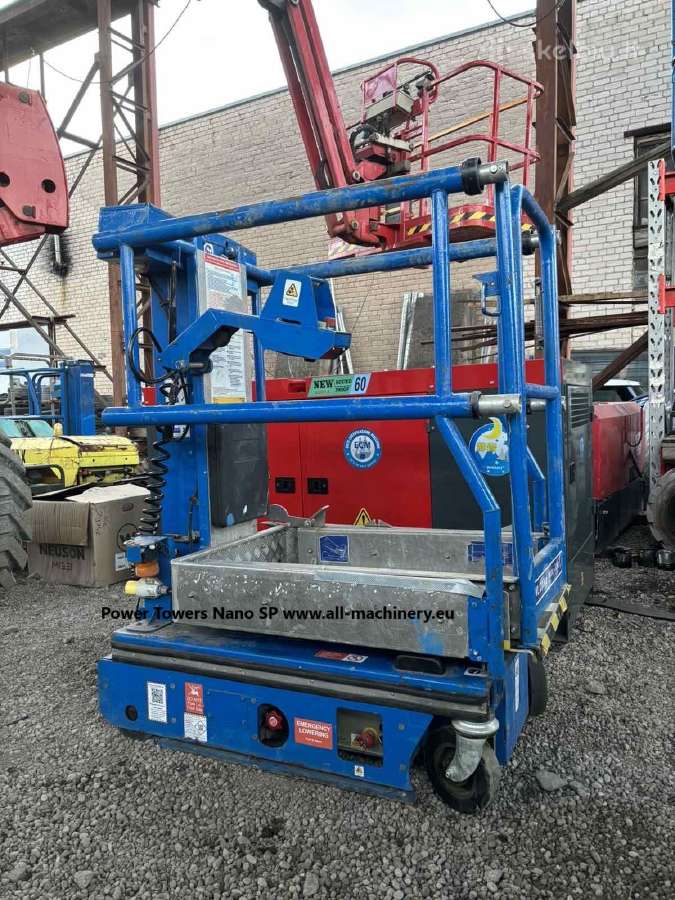 Savaeigis stiebinis keltuvas Power Tower Nano Sp +