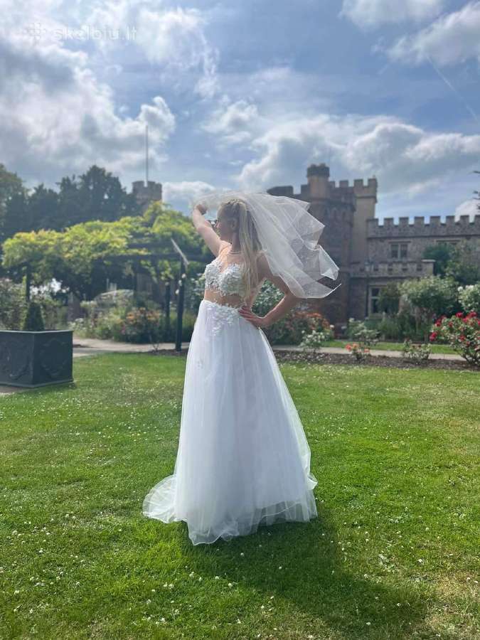 Parduodu vestuvine suknele Bridesbydiva