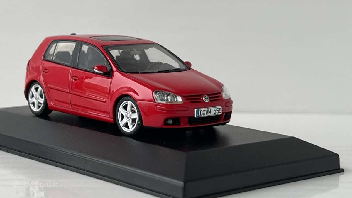 Volkswagen Golf V 1:43