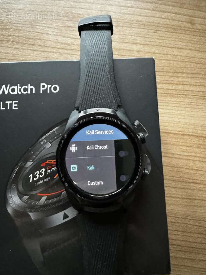 Ticwatch Pro 4G/lte su Kali nethunter - nuotraukos Nr. 2
