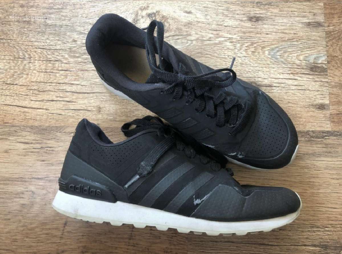 Adidas kedai