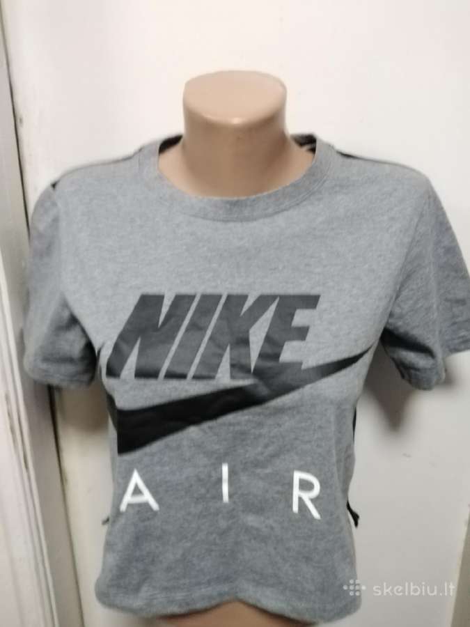 Nike nauja mot .palaidinė